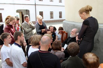 Вінницька молодь на прощі в Уневі Вінницька молодь на прощі в Уневі